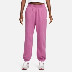 Nike Women’s Fleece Pants